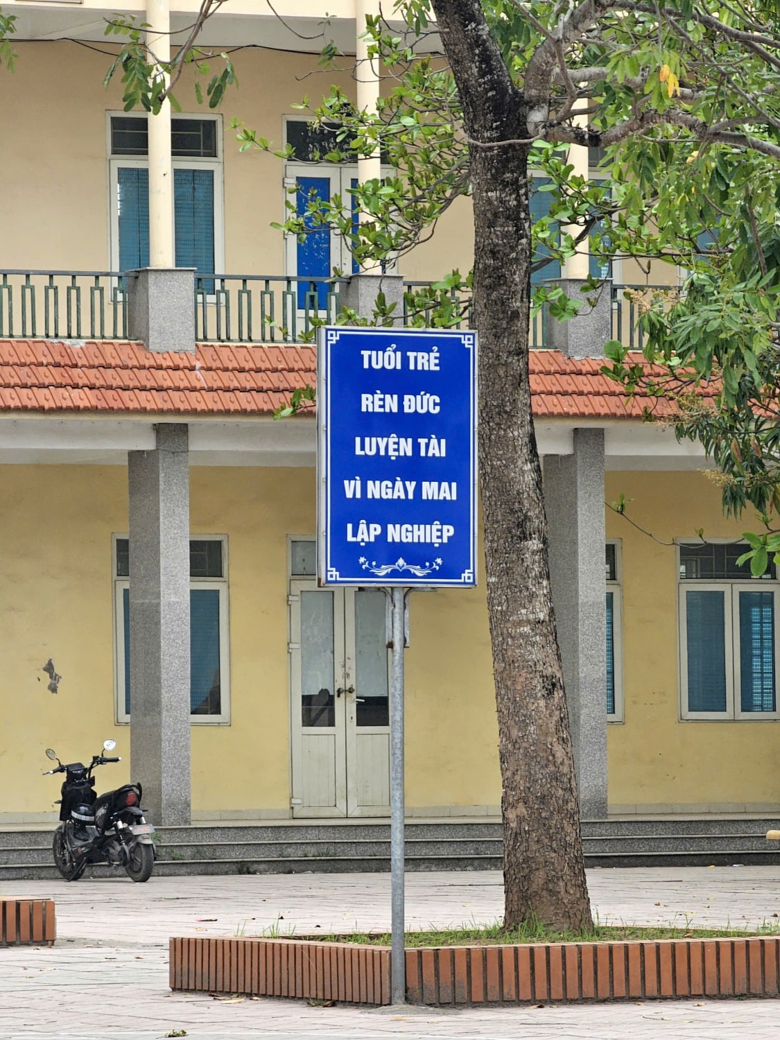 VINH DANH TOP 10 HỌC SINH ĐIỂM CAO KỲ THI OLYMPIC CỤM TRƯỜNG THPT SỐ 16 NĂM HỌC 2025 – 2026