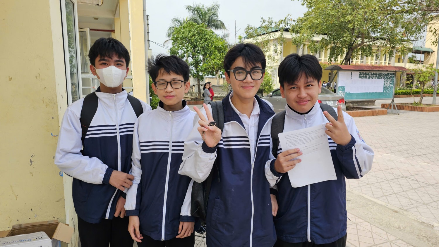 Đội tuyển Hóa 10 THPT Phú Xuyên B